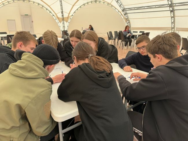 Одоевские школьники принимают участие в «Зарнице 2.0»
