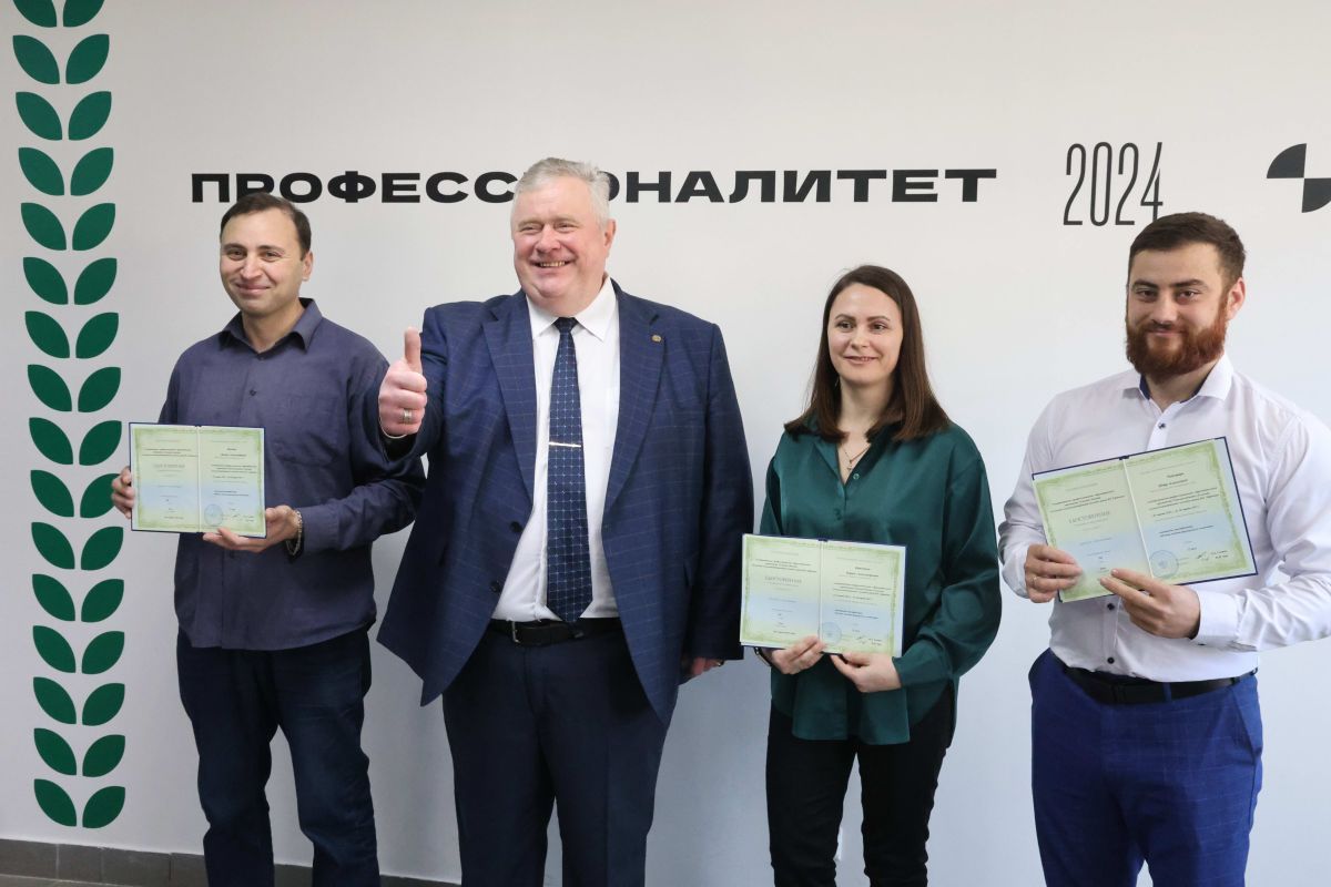 Защитили и возделают: в Туле готовят аграриев по программе «Герой 71» Защитили и возделают: в Туле готовят аграриев по программе «Герой 71»