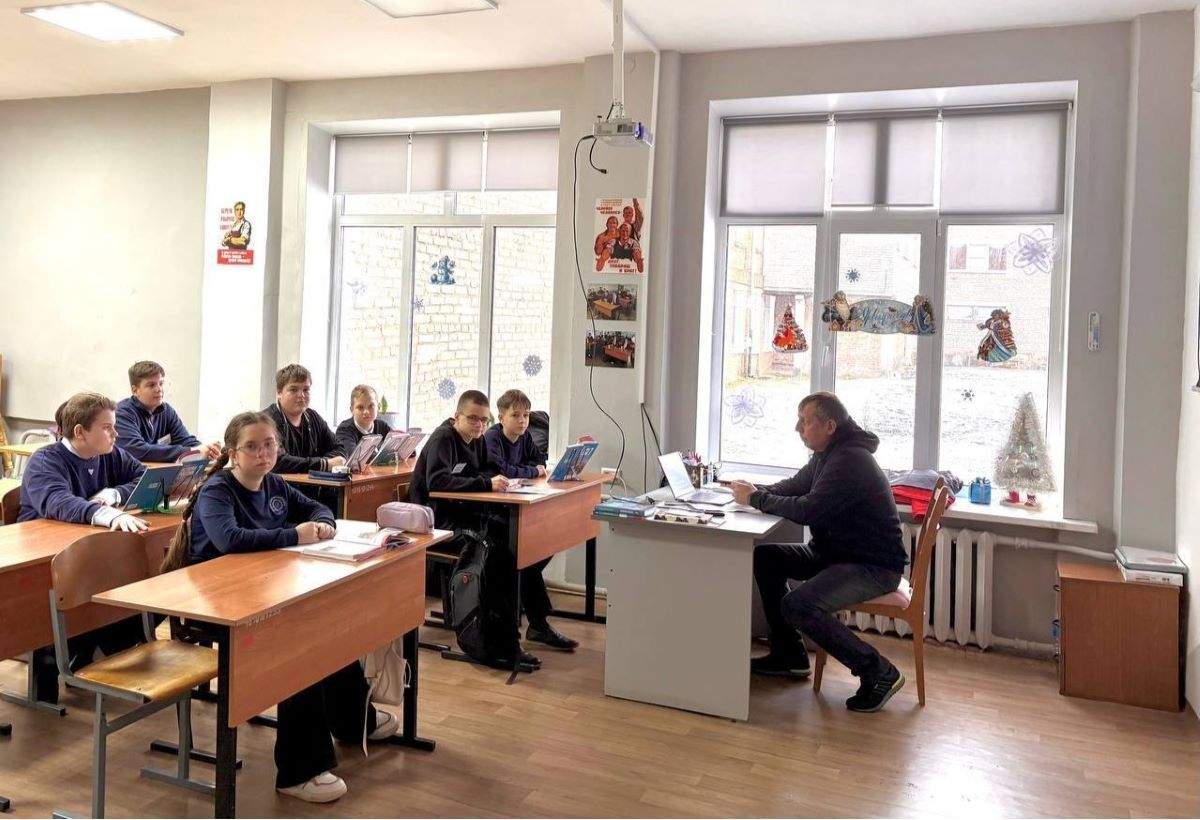 Для одоевских школьников был проведён урок мужества «В декабре 41 года» Для одоевских школьников был проведён урок мужества «В декабре 41 года»