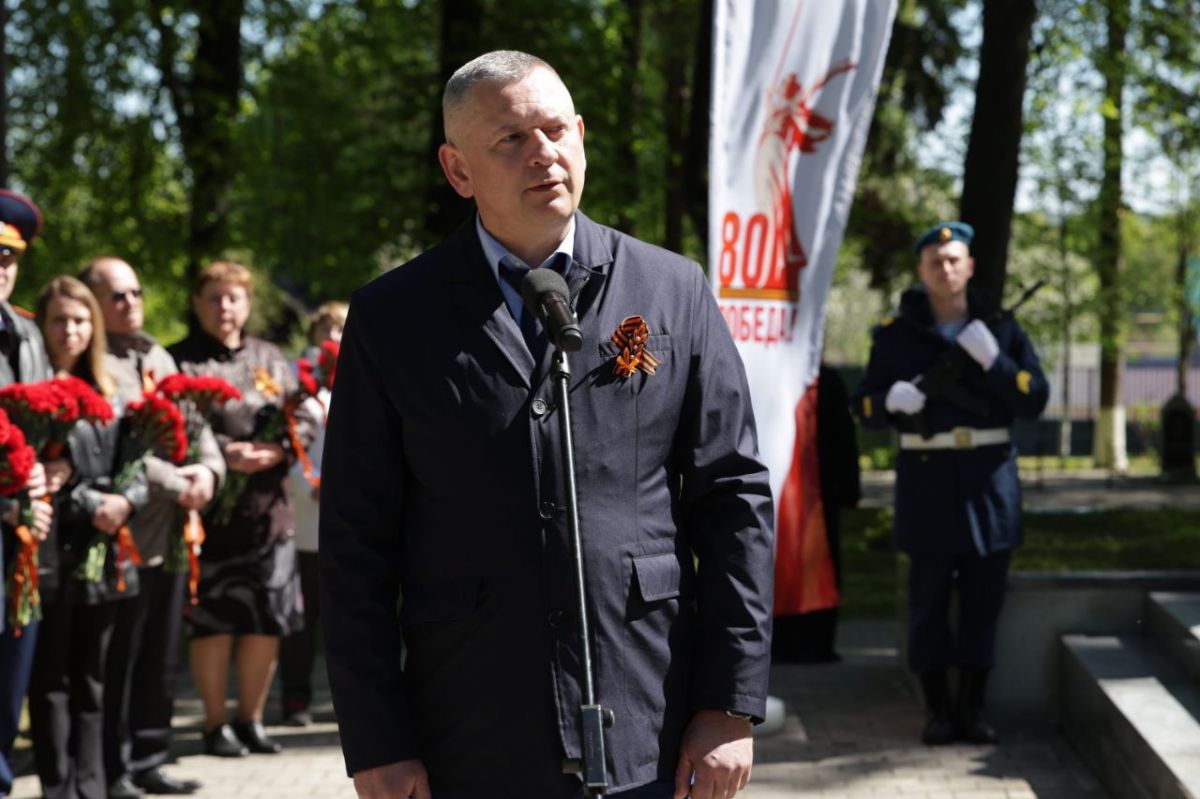 Пока мы помним, пока горят Вечные огни — память о героях жива Пока мы помним, пока горят Вечные огни — память о героях жива