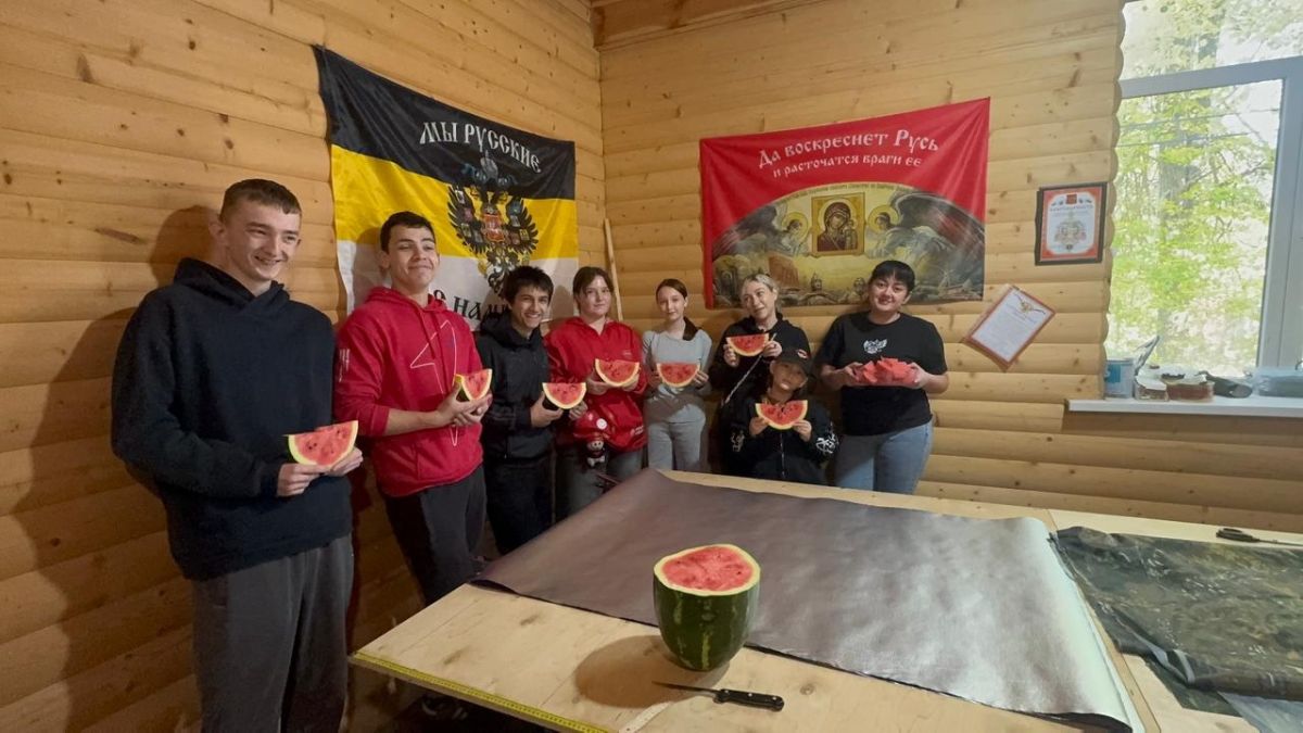 Волонтёры Центра поддержки добровольчества помогли группе МыВместе Zа ОдоеV