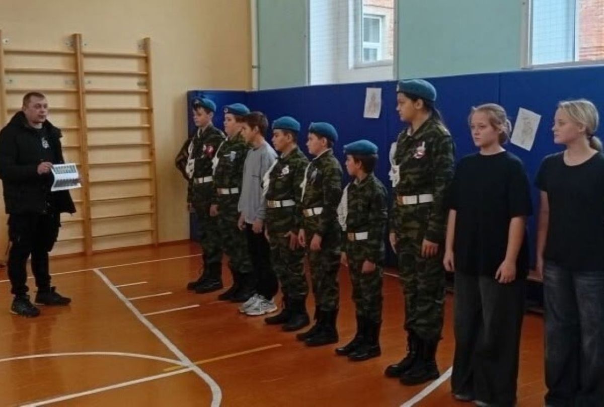 Ветеран СВО из Новогуровского: Важную работу выполняют наши добровольцы-контрактники Ветеран СВО из Новогуровского: Важную работу выполняют наши добровольцы-контрактники