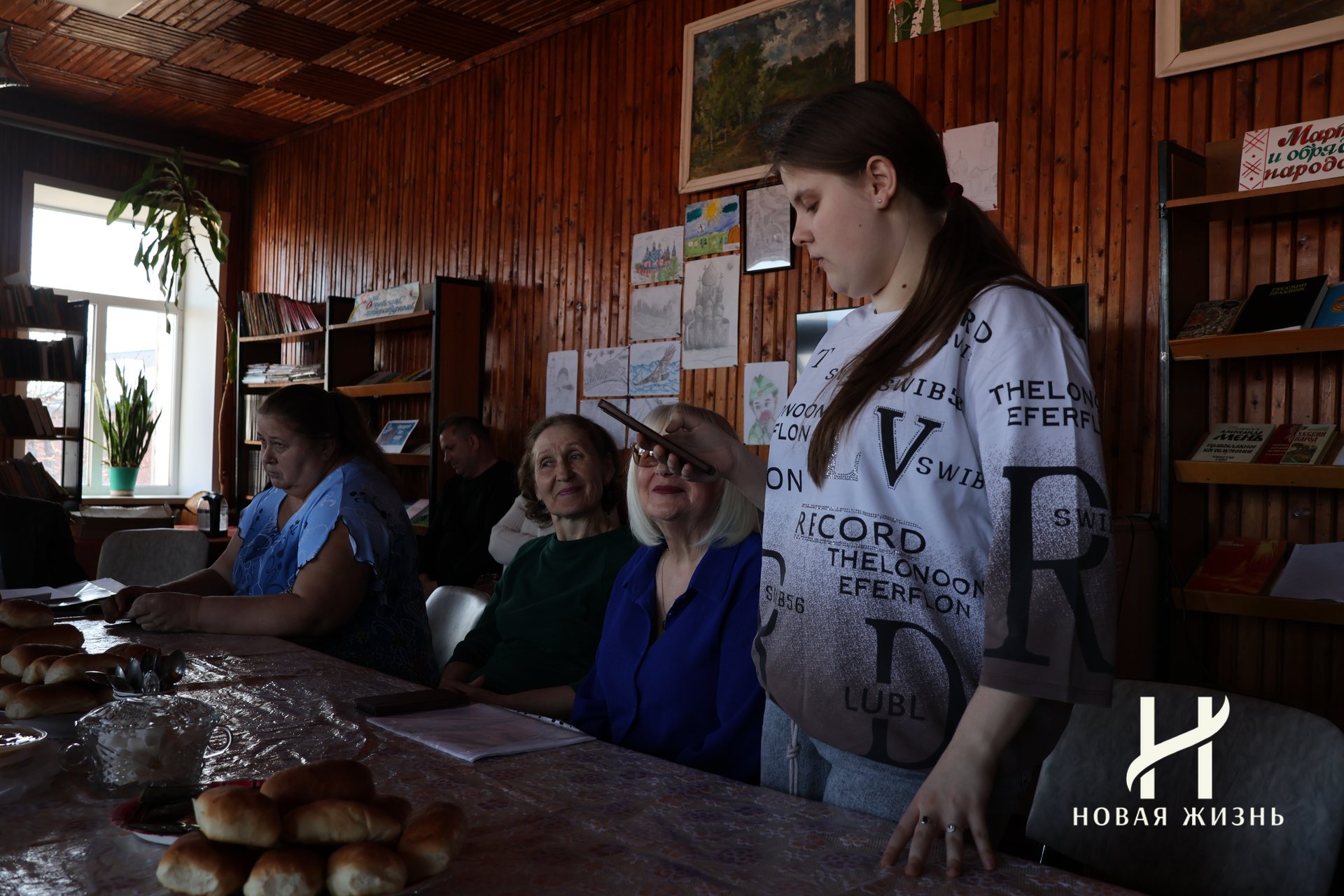Всемирный день поэзии в Одоеве: фоторепортаж с места события Всемирный день поэзии в Одоеве: фоторепортаж с места события