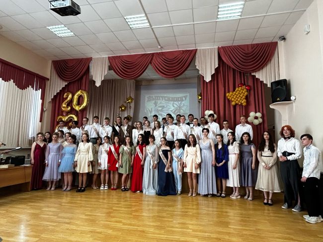 Одоевская школа имени А.В.Виноградова выпустила учеников 9-х классов
