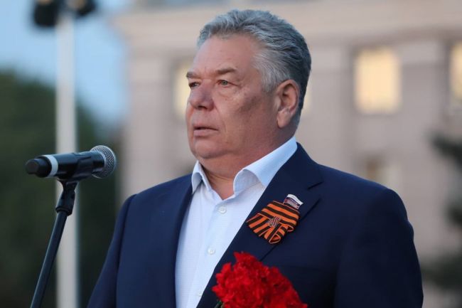 Николай Воробьёв поздравил с Днем Тульской области от депутатов регионального парламента