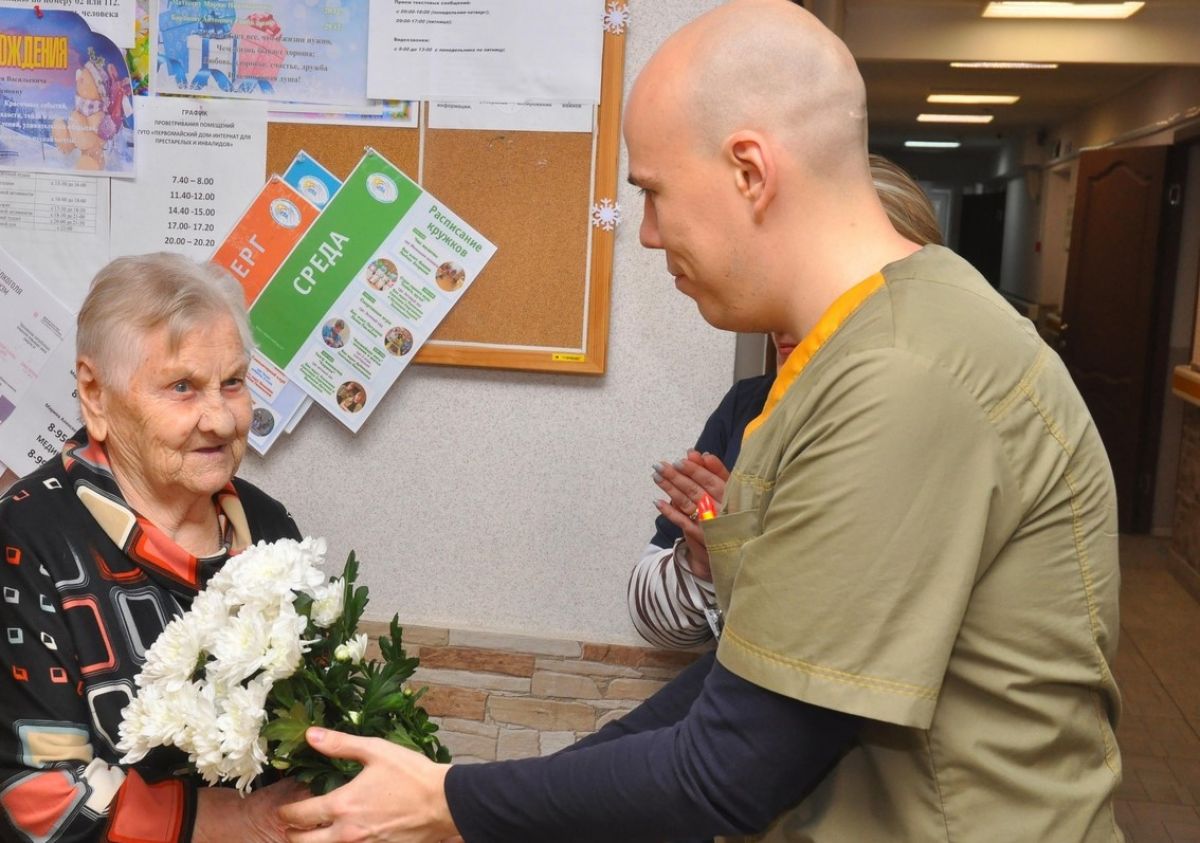 100-летняя жительница Щёкинского района пожелала бойцам СВО победы и возвращения домой