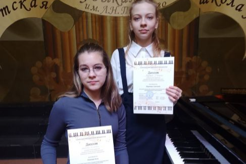 Ученицы Плавской детской музыкальной школы показали свои таланты в Щекине