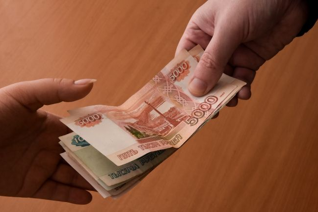 Реальные доходы россиян в 2023 году выросли на 4,8%
