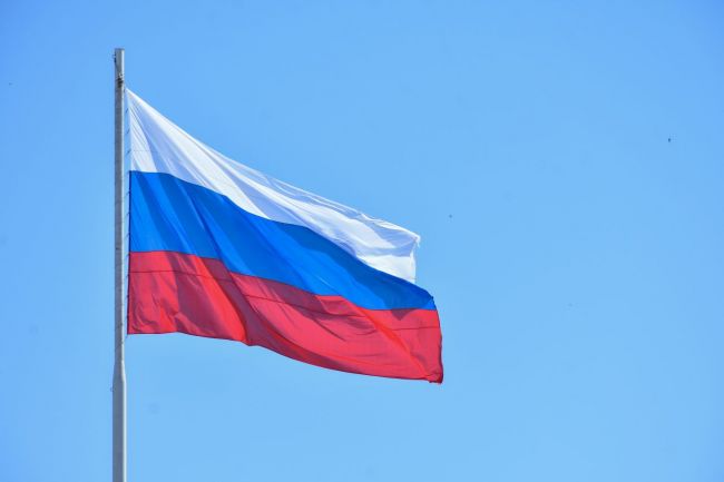 Помощь и поддержка российским военнослужащим в День России