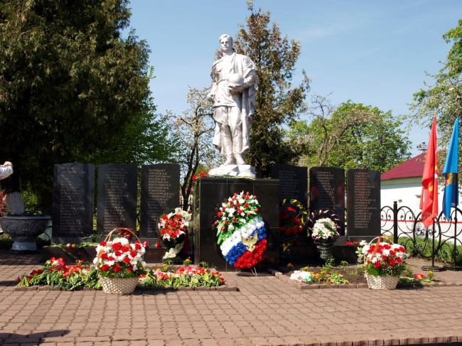 В Плавском районе утвердили границы двух военных памятников