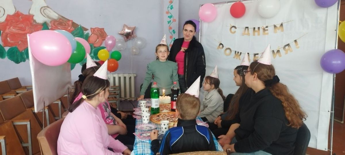 «В кругу друзей»: в Плавском районе поздравили именинников