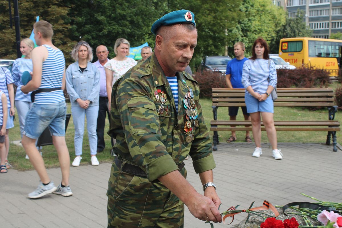 Плавчан приглашают отметить День ВДВ