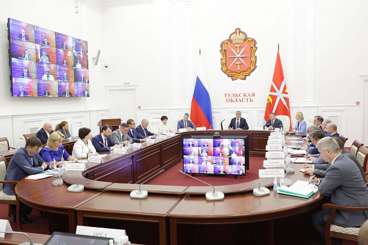 Дмитрий Миляев представил нового руководителя Корпорации развития и поддержки Тульской области