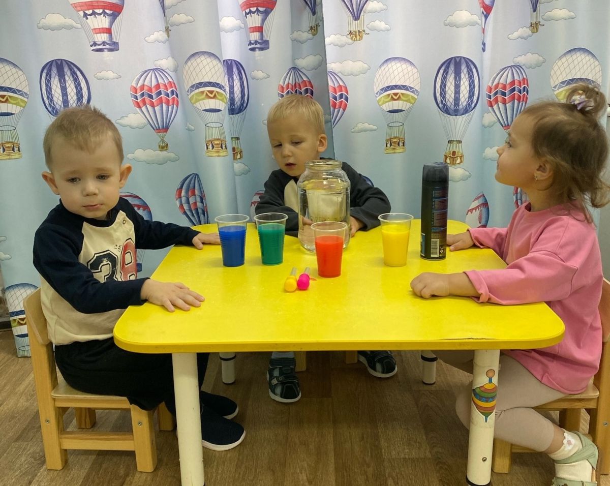 Маленькие плавчане отметили яркий праздник Маленькие плавчане отметили яркий праздник