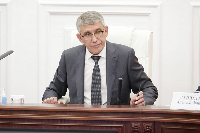 Дмитрий Миляев поздравил жителей региона с Днем воинской славы России