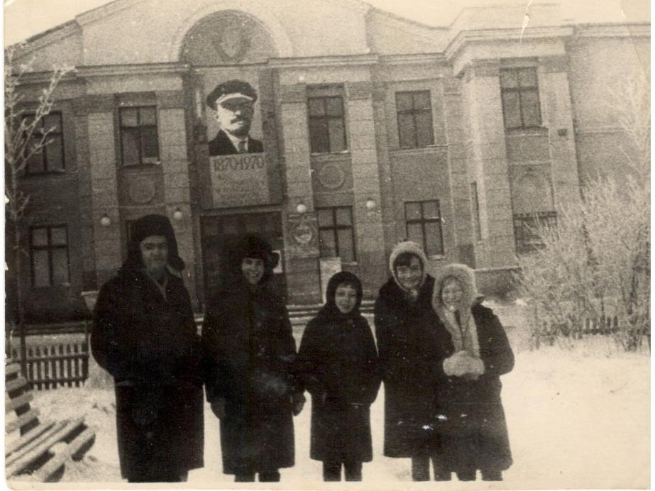 «История района в лицах»: плавчане узнают родных на архивных снимках