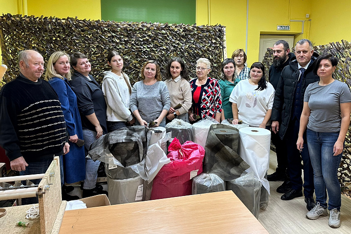 Дмитрий Афоничев оказал помощь волонтерам СВО Дмитрий Афоничев оказал помощь волонтерам СВО