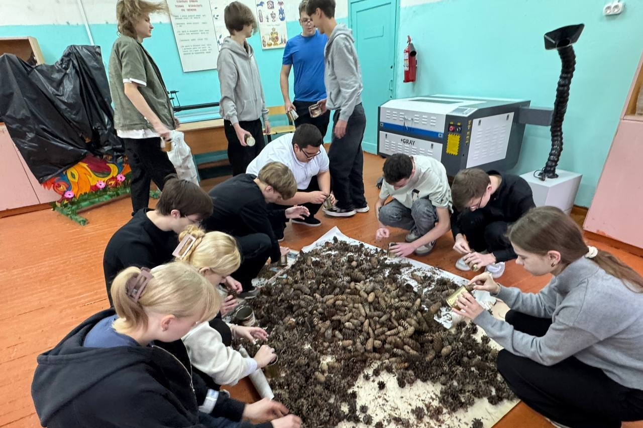 Плавчане продолжают поддерживать бойцов Плавчане продолжают поддерживать бойцов