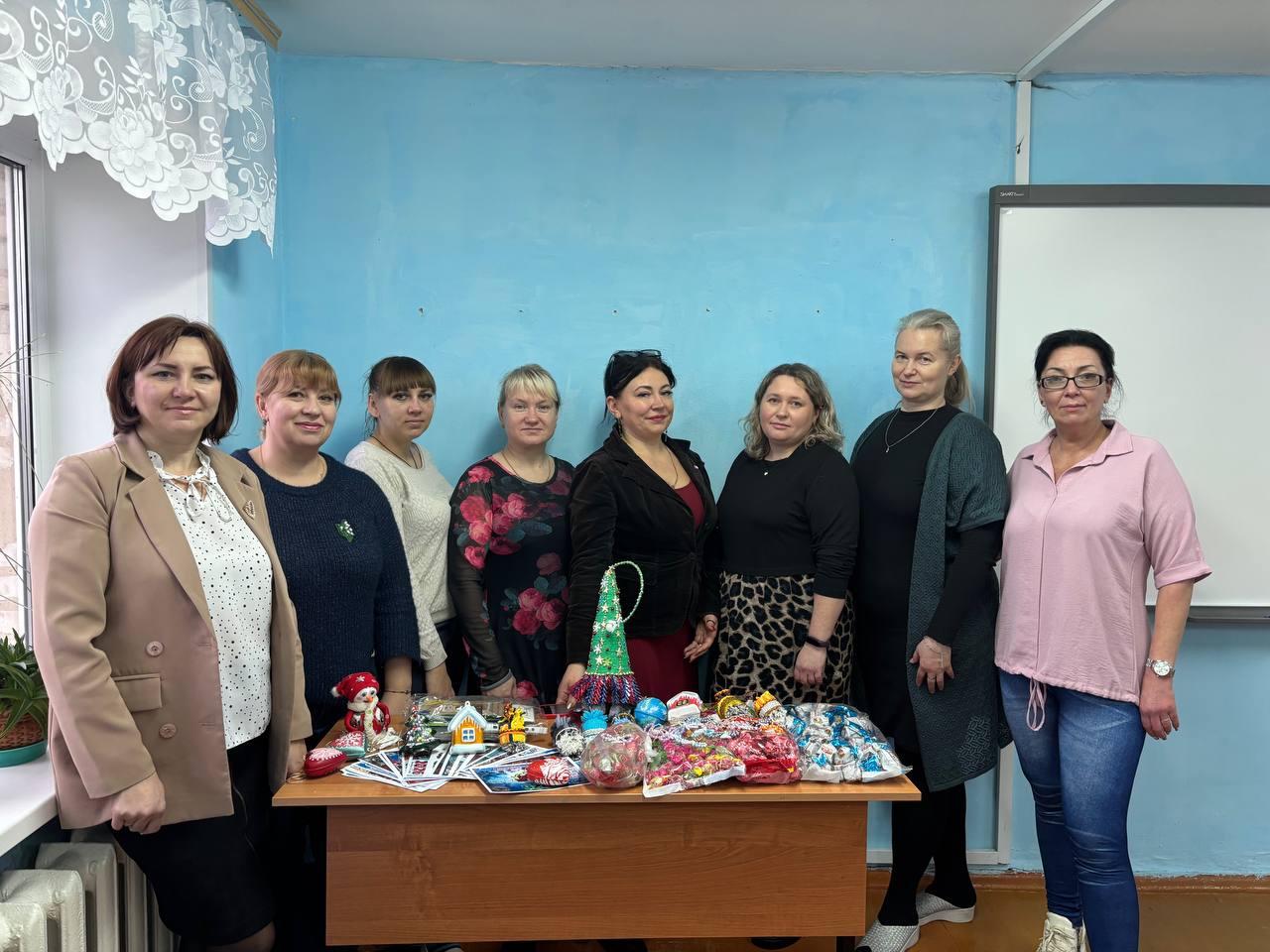 Дом творчества присоединился к акции «Чудо в каждый блиндаж» Дом творчества присоединился к акции «Чудо в каждый блиндаж»