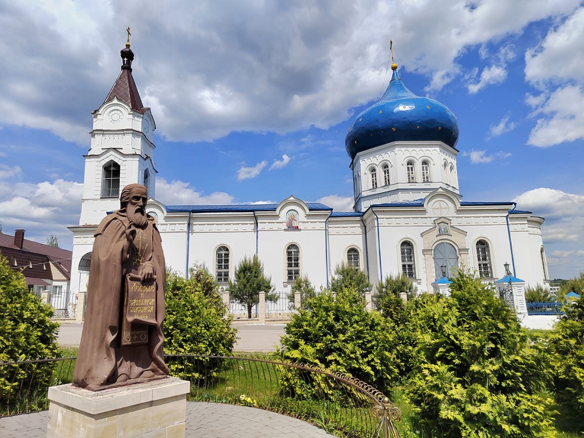 Плавчане имеют счастливую возможность еще долго поздравлять с праздником