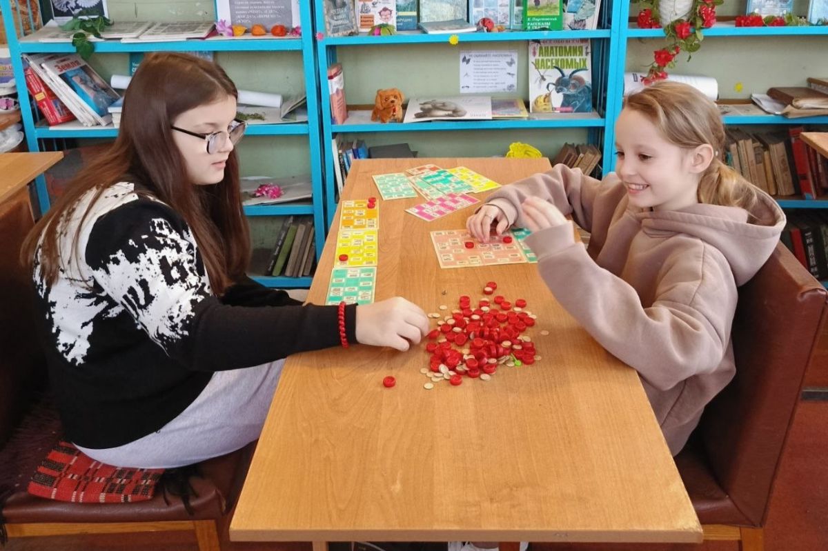 Юные плавчане находят себе занятие по душе