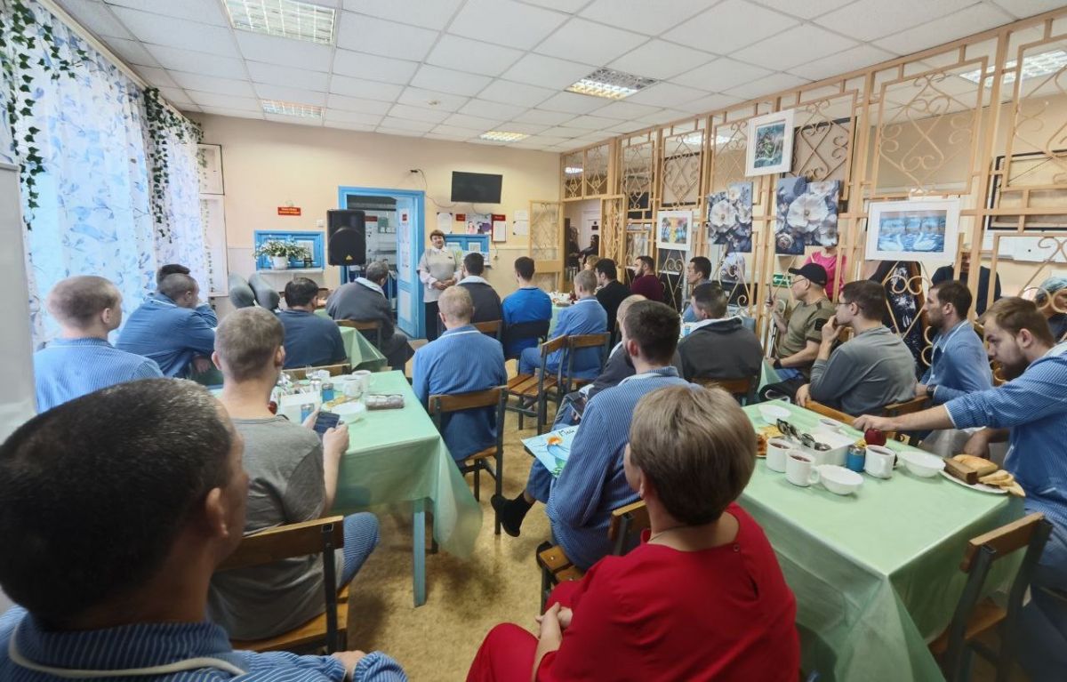 Плавчане поддержали бойцов, проходящих лечение в тульском госпитале