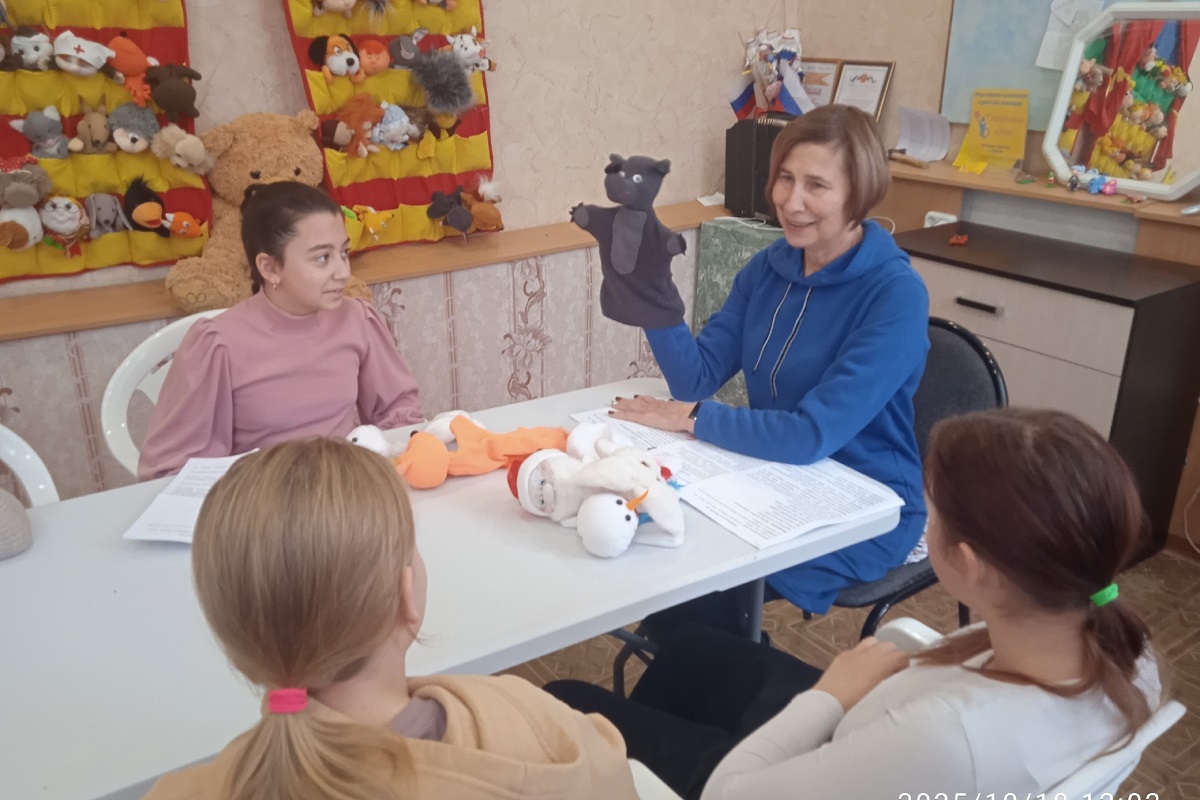 Юные плавские артисты постигают секреты мастерства Юные плавские артисты постигают секреты мастерства