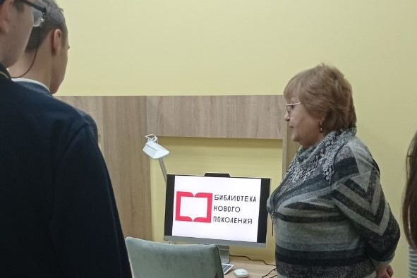 Продолжаются экскурсии для плавских школьников в модельную библиотеку