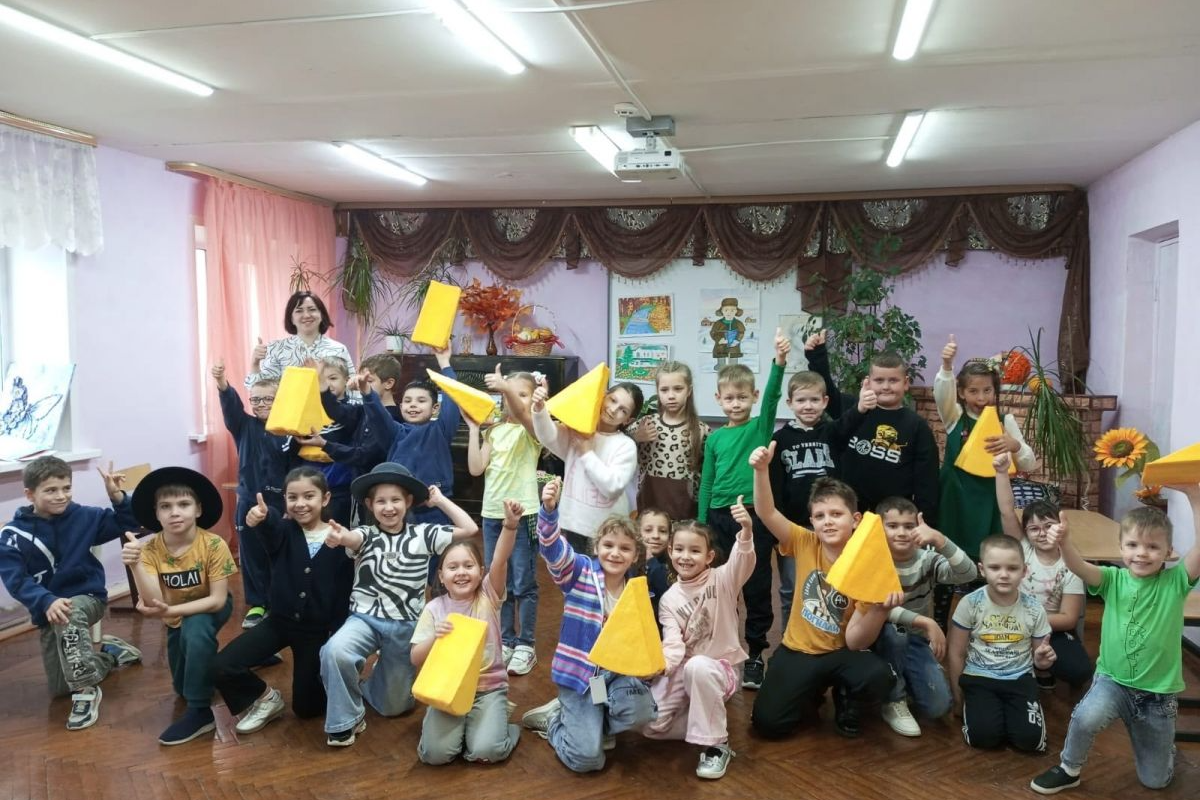 У юных плавчан прошло увлекательное литературное занятие У юных плавчан прошло увлекательное литературное занятие