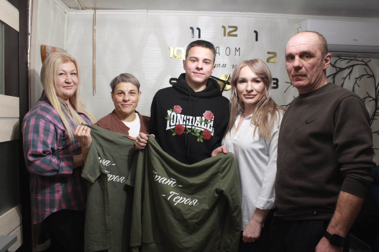 «Жены Героев» приехали в Плавск, чтобы сказать «спасибо» семье павшего защитника