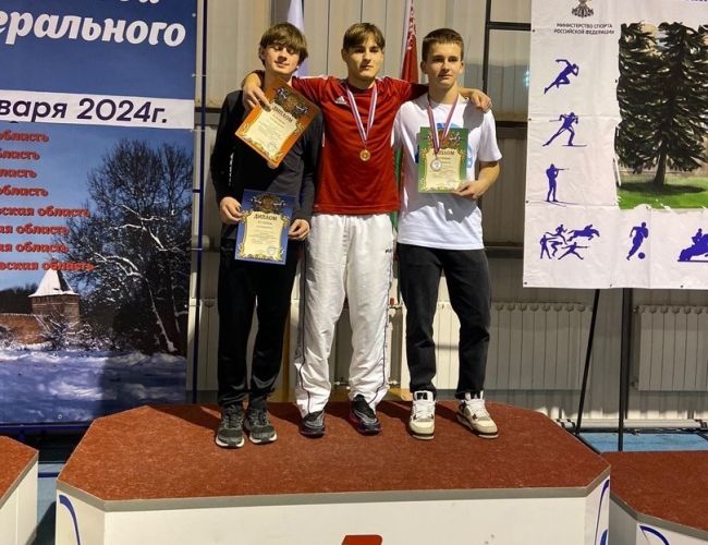 Щекинец стал первым на первенстве ЦФО по легкой атлетике