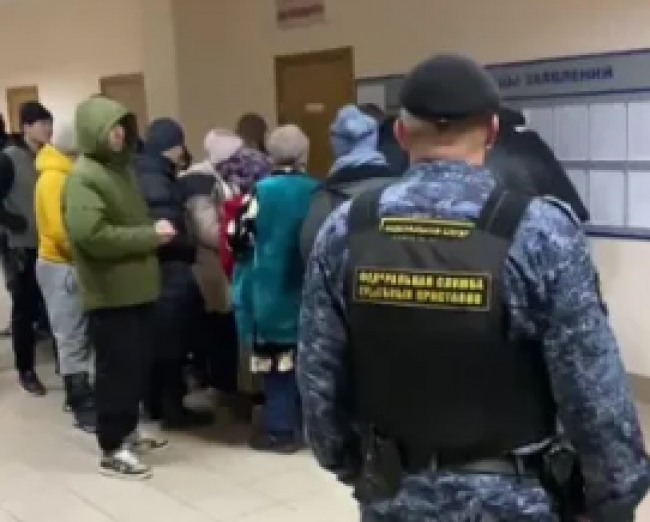25 иностранцев выдворены за пределы России за нарушение режима пребывания