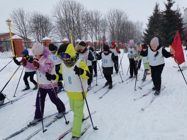 На Пришненской лыжной трассе прошло первенство спортивной школы №2 по лыжным гонкам
