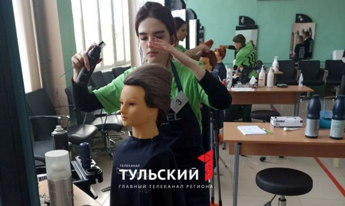 Будущие парикмахеры назвали ТОП-3 ошибки в уходе за волосами