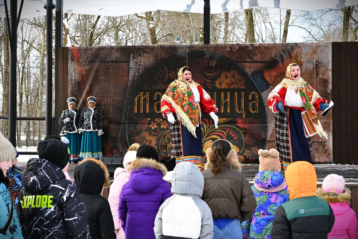 Щёкинцы проводили зиму в городском парке Щёкинцы проводили зиму в городском парке