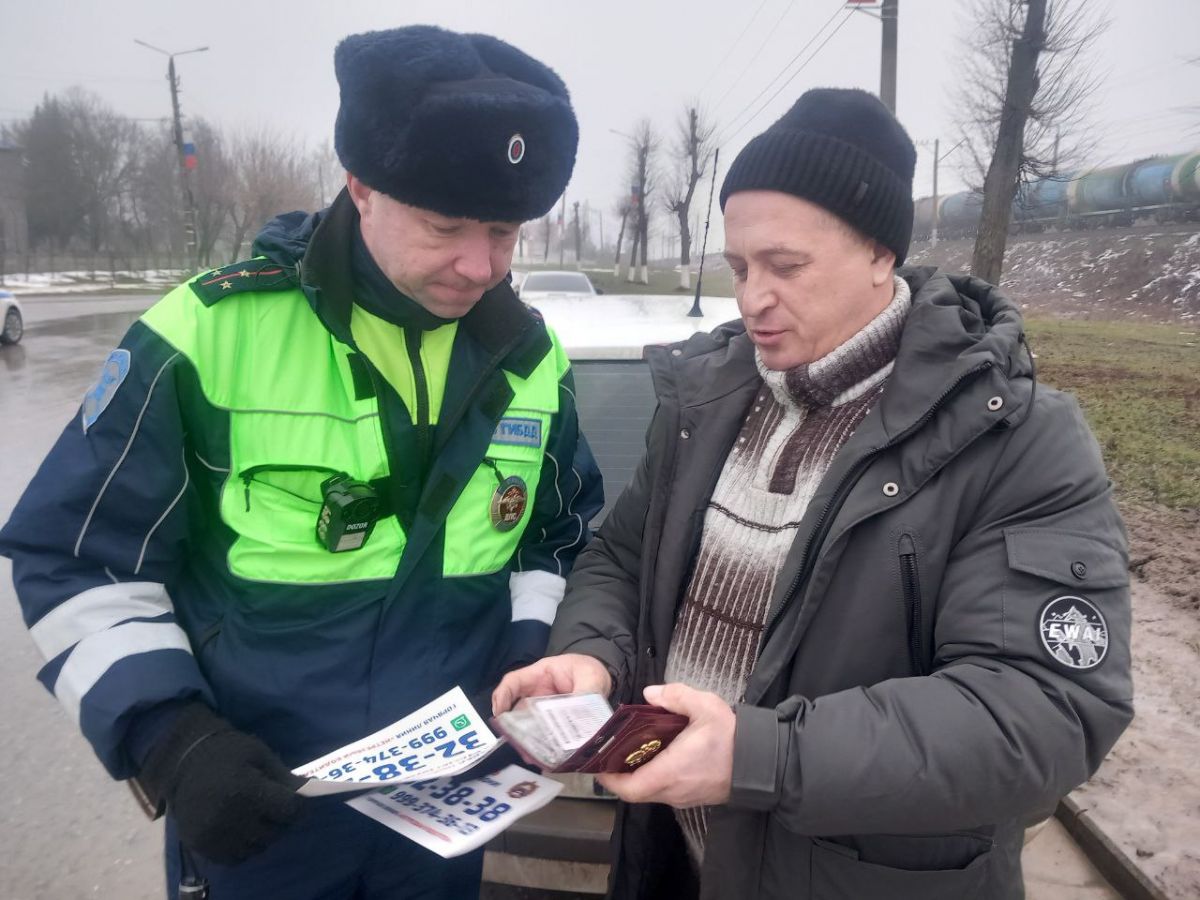 Будьте примером для детей. Соблюдайте правила дорожного движения!