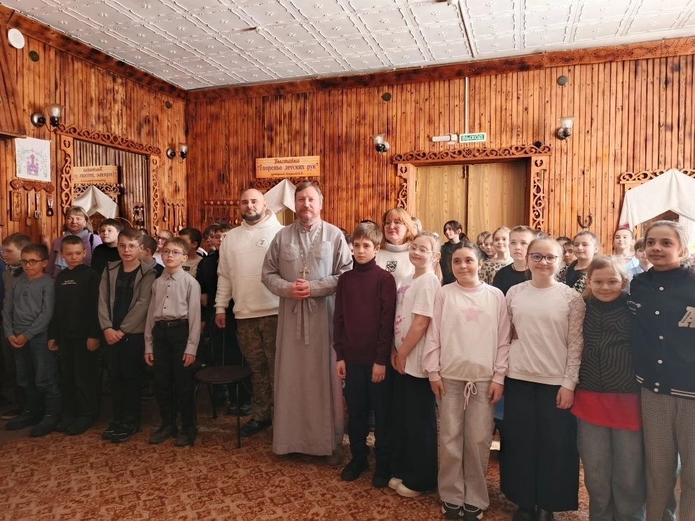 Как создавались рукописные книги на Руси, узнали ребята из Советской средней школы №10