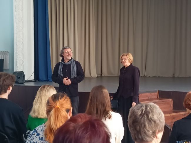 В Щекино руководители школьных театров встретились с педагогом ГИТИСа