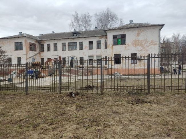 Около 40 млн рублей выделено на ремонт поликлиники в городе Щекино