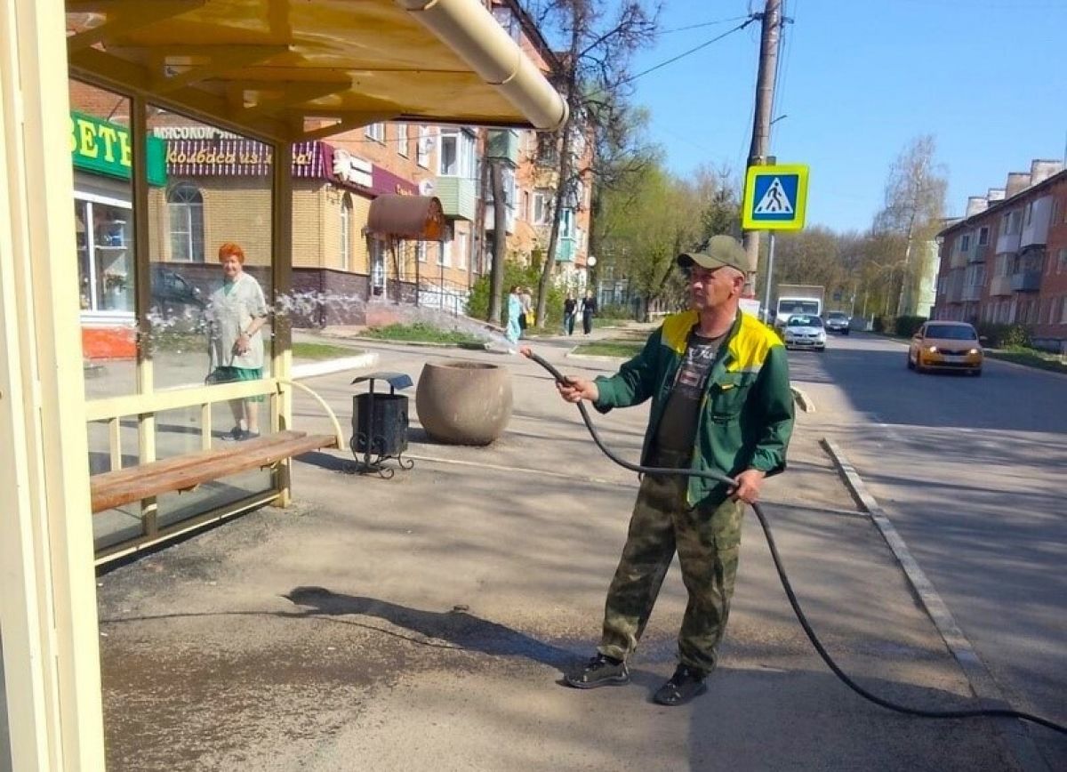 Весенний месячник чистоты в Щекинском районе продолжается