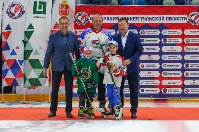 Хоккейная команда «Карамышево» стала обладателем «Кубка Якоря»