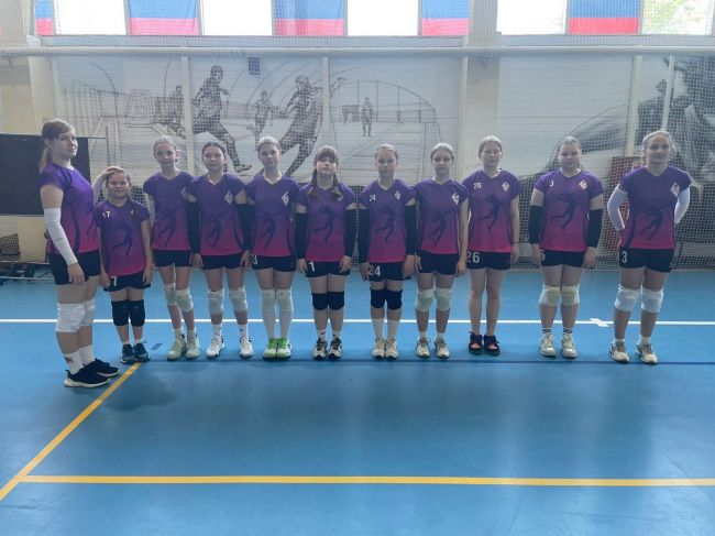 Воспитанницы спортивной школы №1 приняли участие в турнире по волейболу