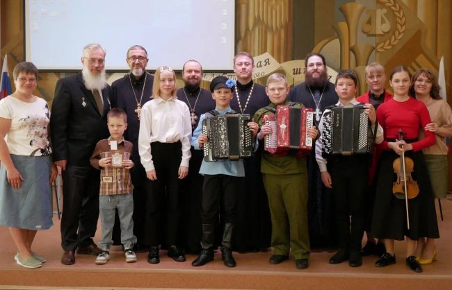 В Детской музыкальной школе №1 состоялась XII Православная викторина Белевской епархии