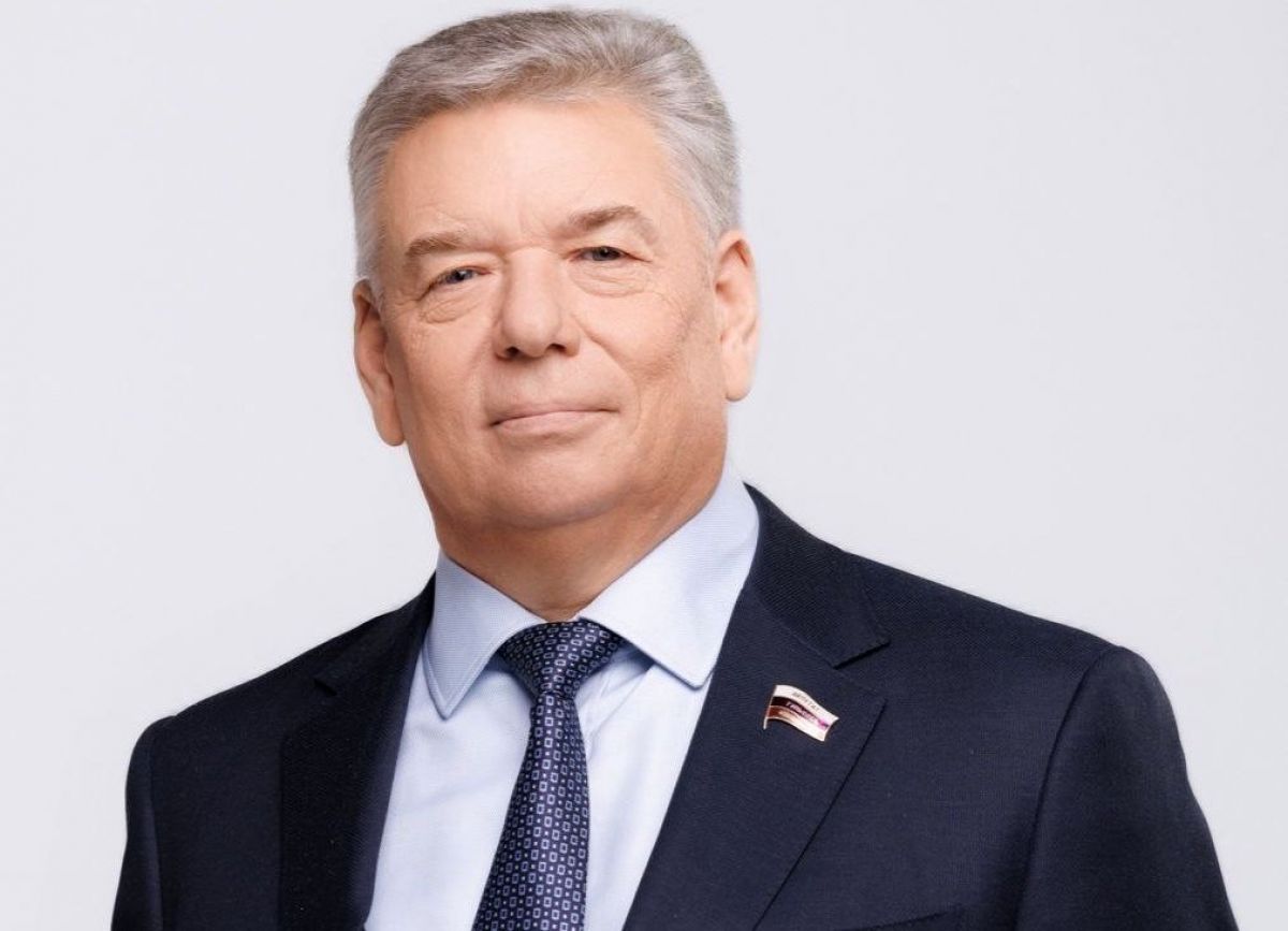 Николай Воробьев: Последний звонок – это начало нового этапа, полного возможностей и перспектив
