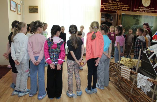 В краеведческом музее ребята узнали о традициях казачества