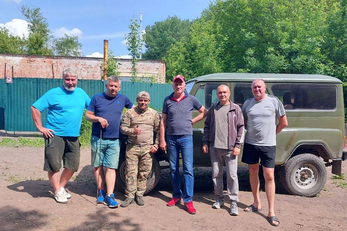 Жители Киреевского района передали участникам СВО автомобиль УАЗ