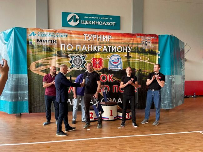 Дмитрий Коженкин приветствовал участников соревнований