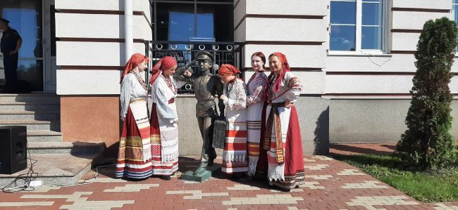 Щекинский фольклорный ансамбль «Таусень» на первом турнире Международного совета военного спорта