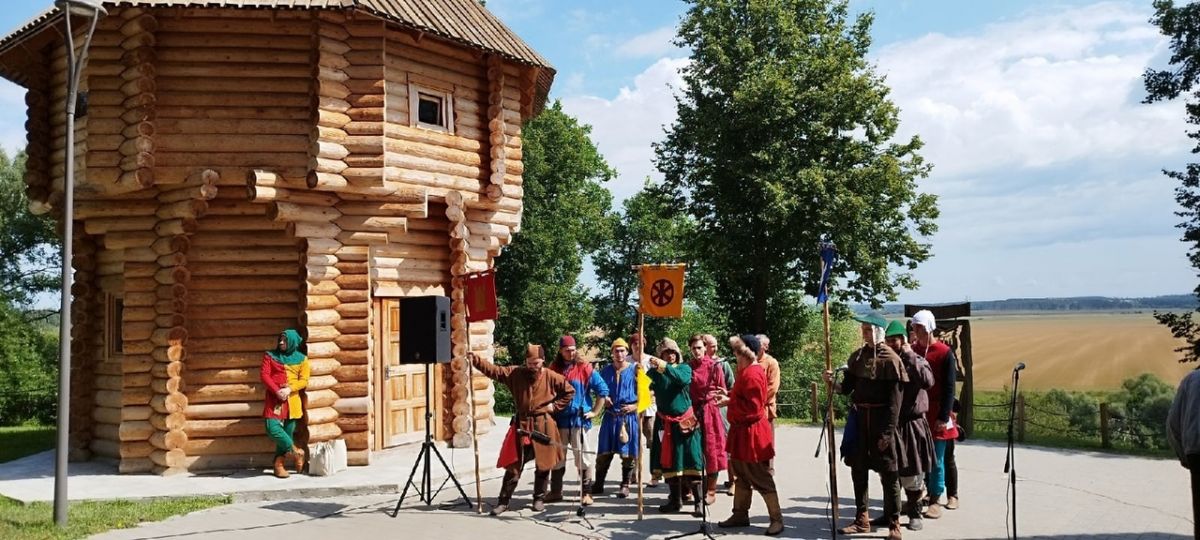 Щекинский «Орден возрождения» победил в историческом многоборье