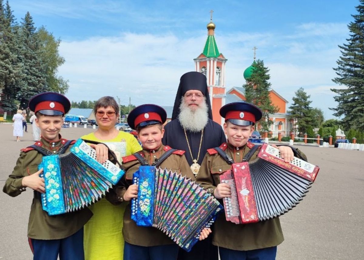 Щекинские гармонисты выступили на фестивале «Дубна православная»